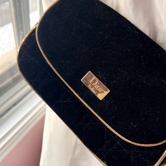 Dior makeup bag - Picture 1 of 4